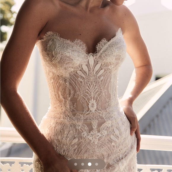 Dresses & Skirts - Leah Da Gloria Eleanor Gown (BRAND NEW - No Alterations!)